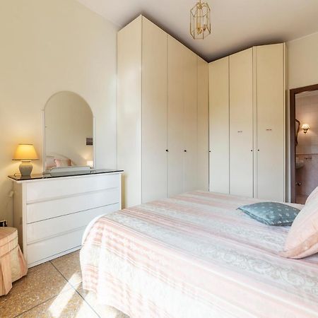 Monteverde Roomy Apartment Sun And Flowers ローマ エクステリア 写真